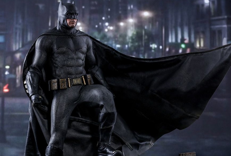 Illustration for article titled Hot Toys Debuts Suicide Squad Batman Figure, and His Cape Is Fabulous